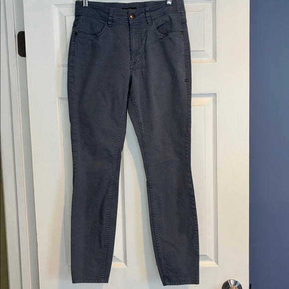 Toad&Co Denim - Toad&Co Skinny Jeans, Grayish Blue, Size 6, Excellent condition